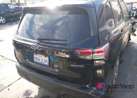 2025 Subaru Forester Touring z USA, uszkodzony, nr VIN JF2SLDTC9SH444187